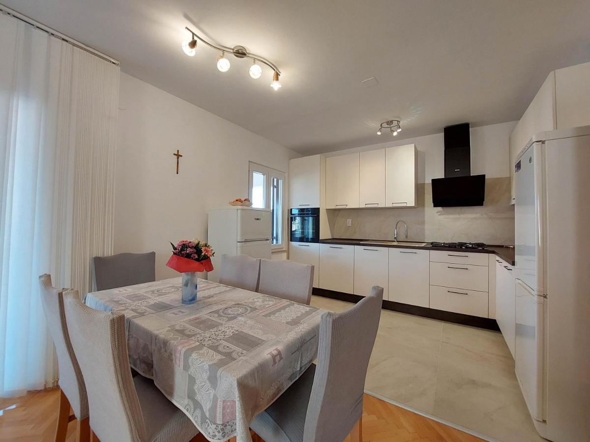 Apartment Neda Punat Εξωτερικό φωτογραφία