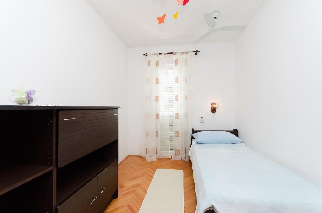 Apartment Neda Punat Εξωτερικό φωτογραφία