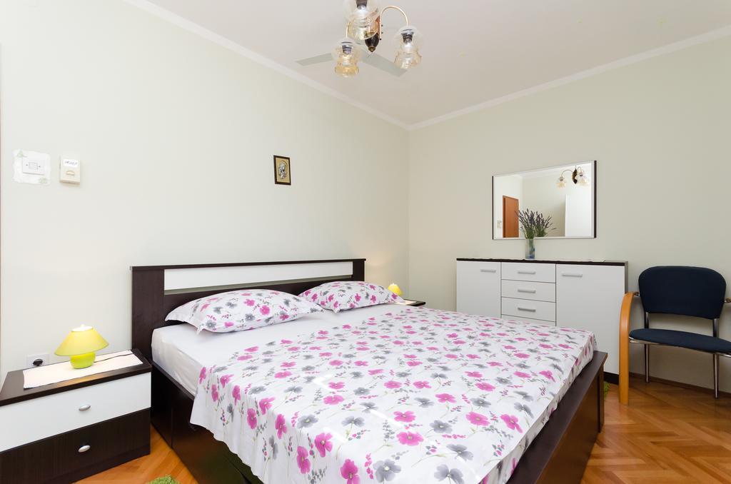 Apartment Neda Punat Εξωτερικό φωτογραφία